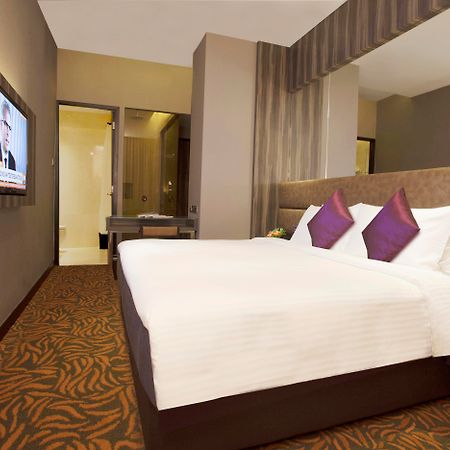 Aqueen Hotel Paya Lebar Singapur Exterior foto