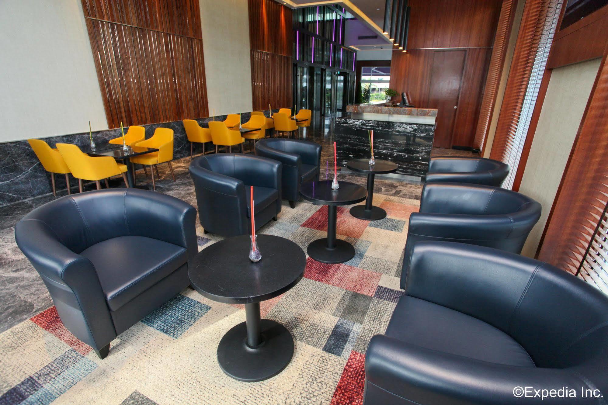 Aqueen Hotel Paya Lebar Singapur Exterior foto