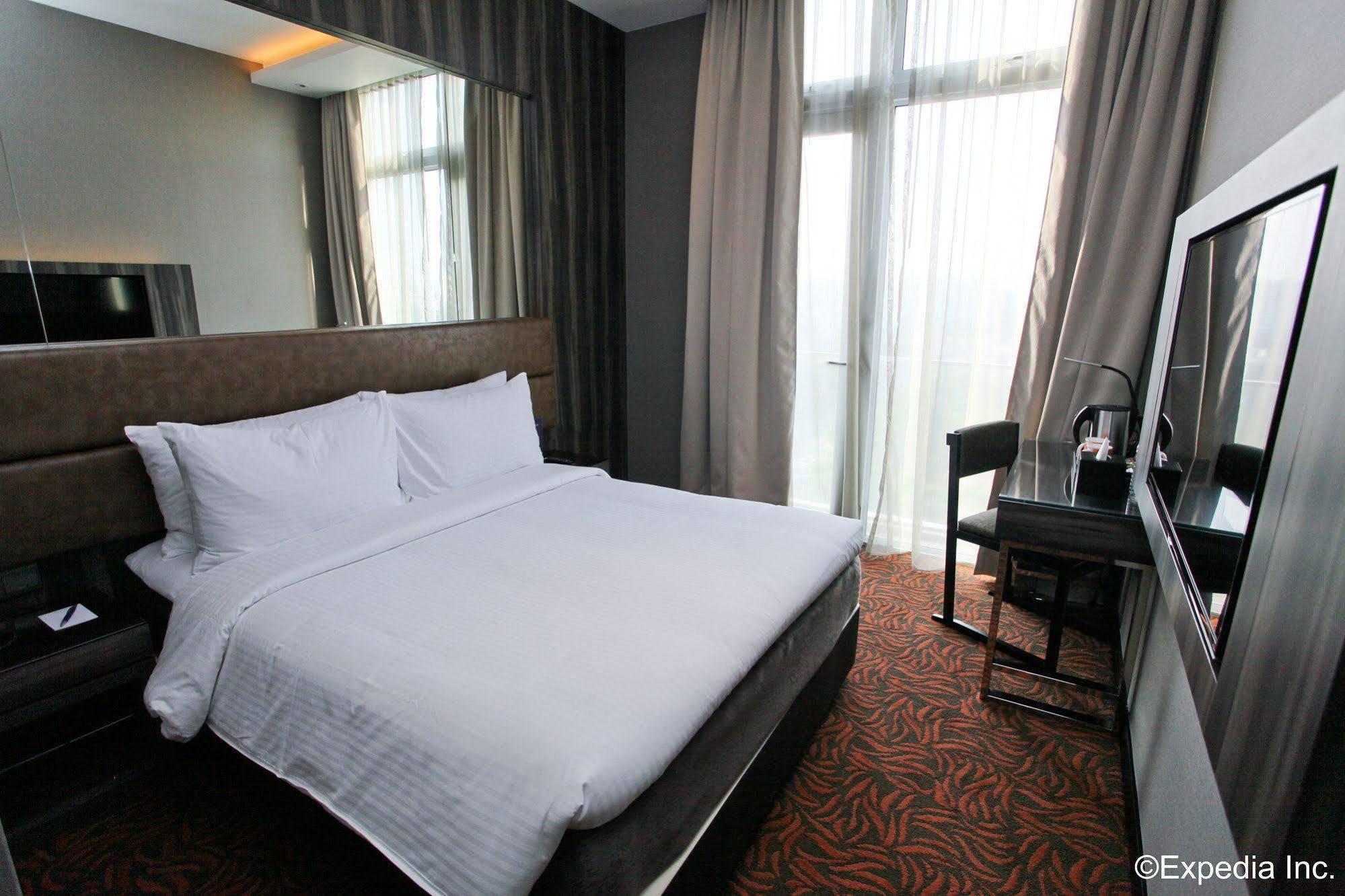 Aqueen Hotel Paya Lebar Singapur Exterior foto